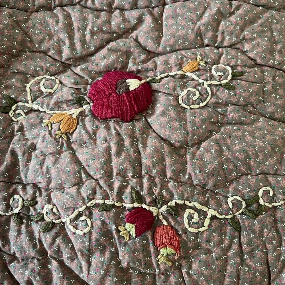 ONE Pottery Barn B&B Embroidered Floral Standard Pillow Sham Brown.